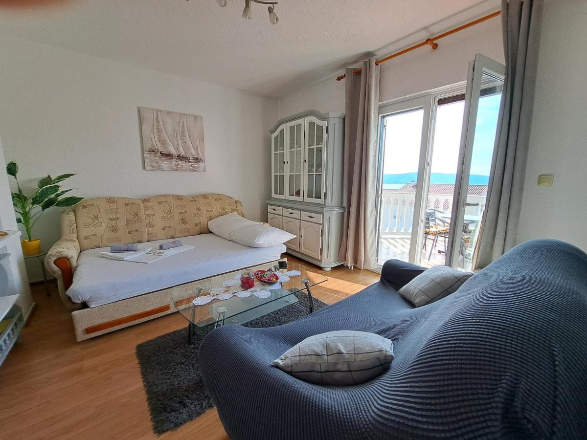 Guest House Angela Senj  Esterno foto