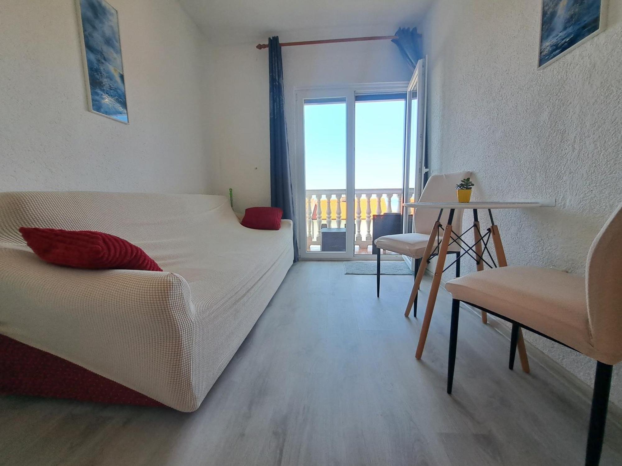 Guest House Angela Senj  Esterno foto